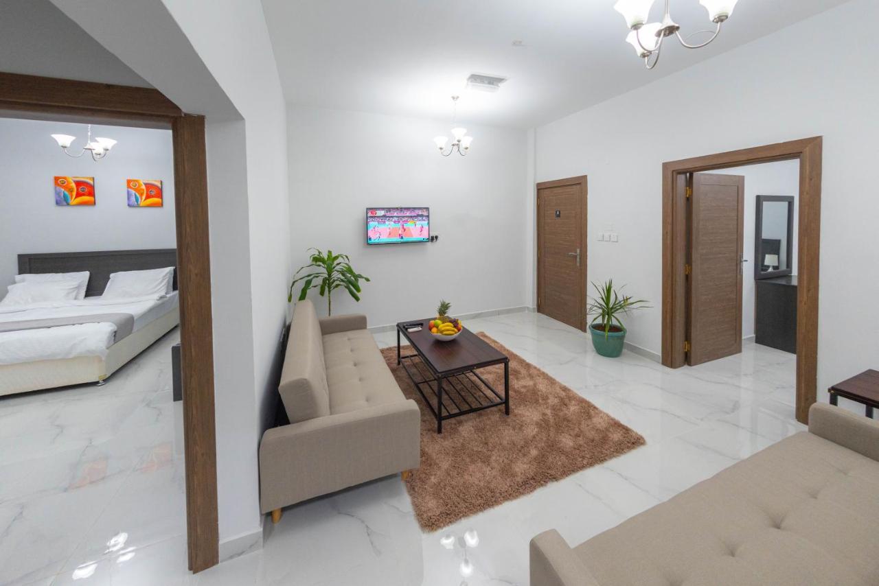 Al Sqlawi Hotel Apartment Ras al Hadd エクステリア 写真