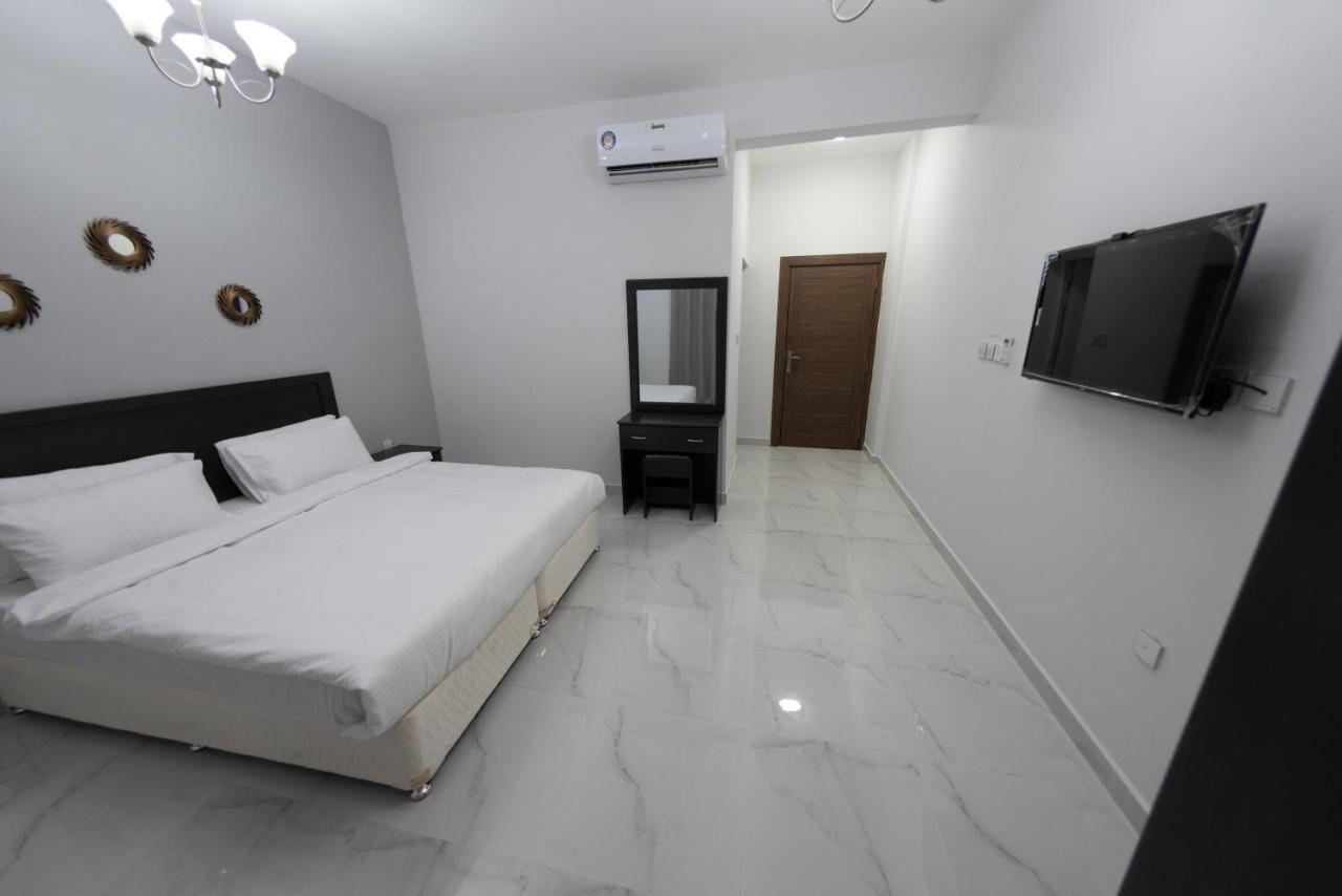 Al Sqlawi Hotel Apartment Ras al Hadd エクステリア 写真